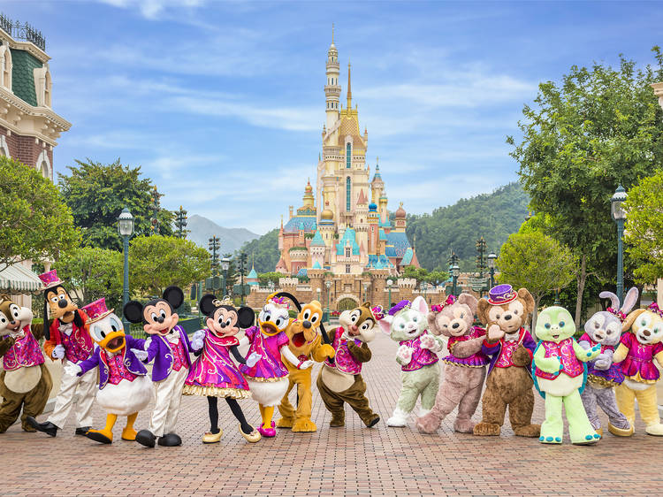 Hong Kong Disneyland castle of magic dreams