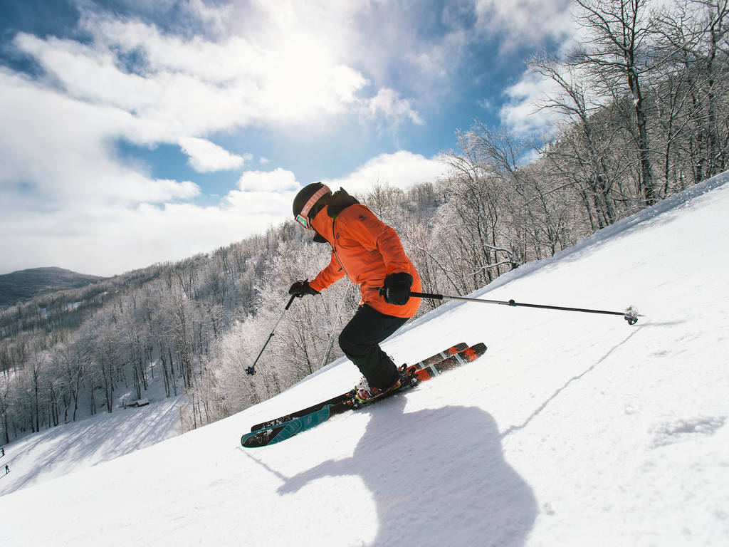 14 Best Montreal Skiing Choices for Some Serious Winter Fun