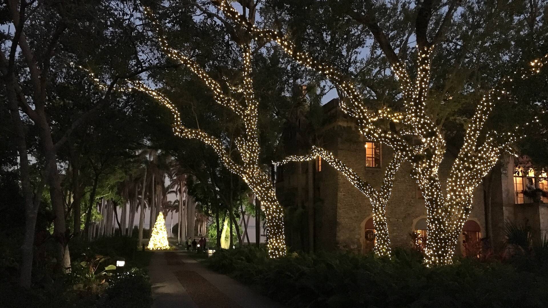 Holiday Evening Stroll at Deering Estate Things to do in Miami