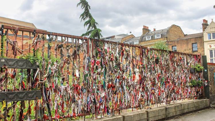 Cross Bones Garden