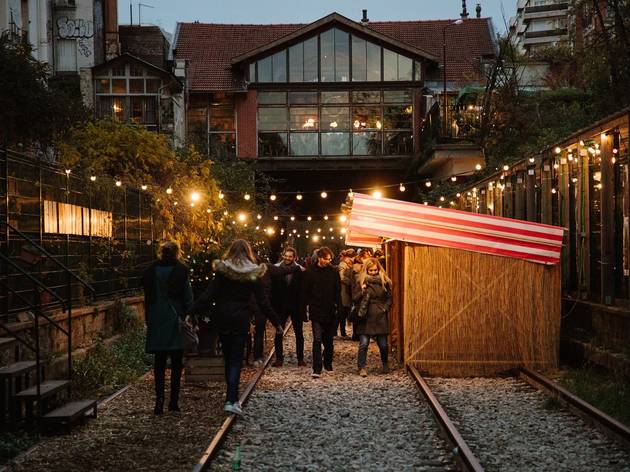 Un énorme marché de Noël japonais s'installe à La REcyclerie Un énorme marché de Noël japonais s'installe à La REcyclerie