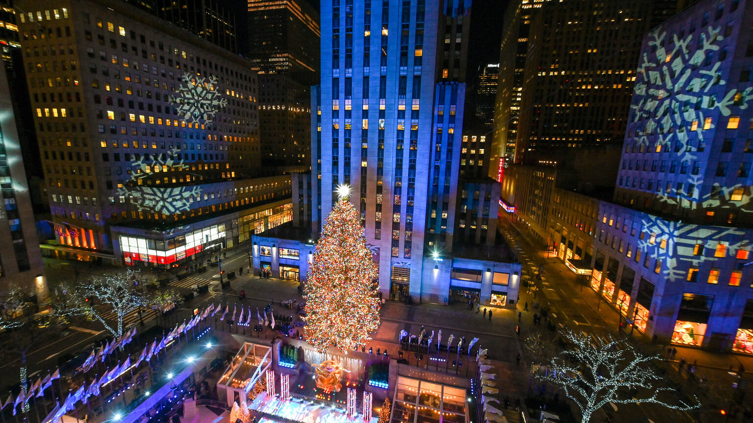 Rockefeller Center Christmas Tree Lighting 2023 in NYC: Performers ...