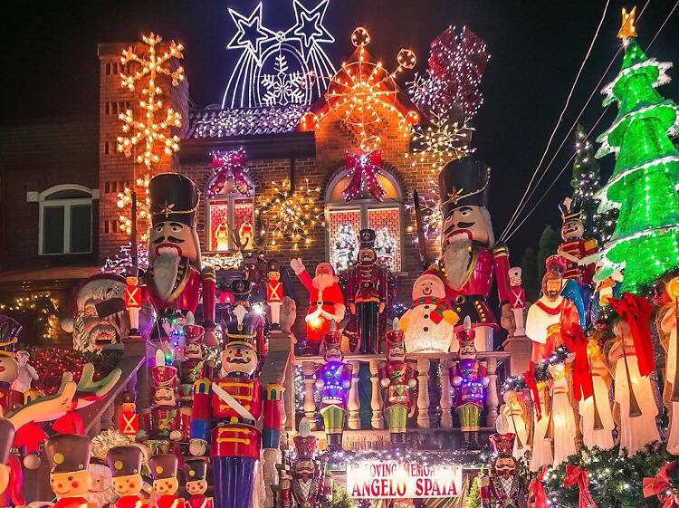 Christmas in new york 2025: lights, events & best photo spots 61 Image