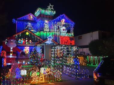 Best Places To See Christmas Lights in Melbourne 2023, Including ...