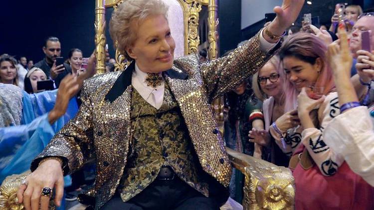 Mucho Mucho Amor: The Legend of Walter Mercado 