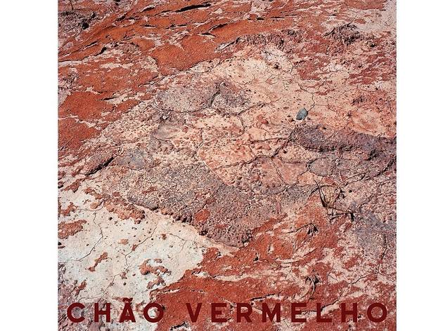 capa Joana Guerra - Chão Vermelho capa Joana Guerra - Chão Vermelho