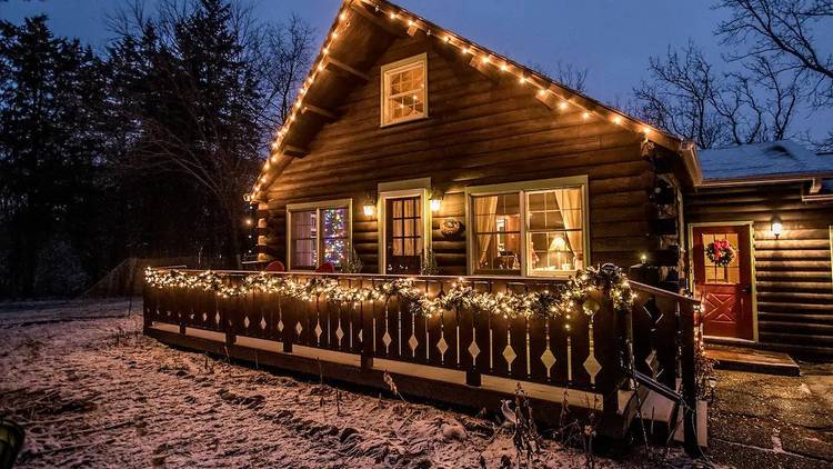 The Coziest Airbnbs Near Chicago | Best Places to Stay Near Chicago