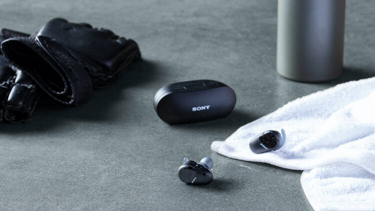 WF-SP800N Truly Wireless Sport Earphones