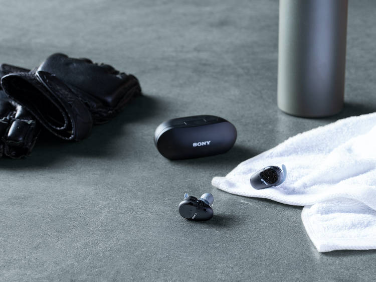 WF-SP800N Truly Wireless Sport Earphones