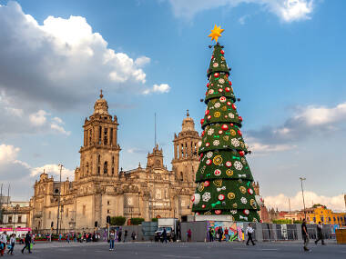 11 Most Beautiful and Iconic Christmas Trees in the World