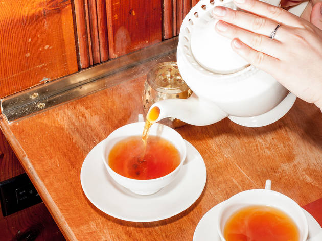 Where to find mulled wine and hot cocktails to go in Chicago