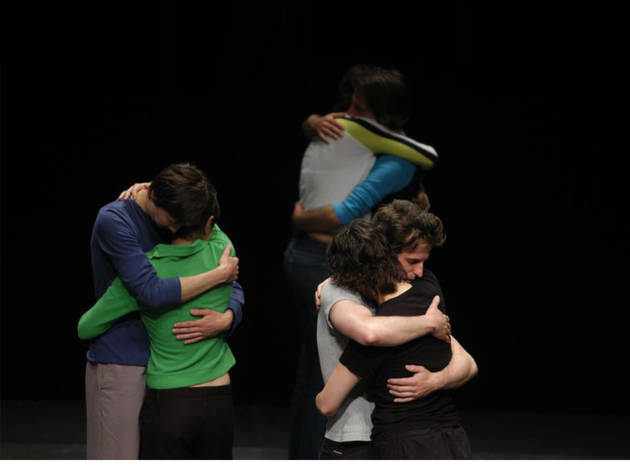 The show must go on Palco, Dança, Performance, The show must go on, Jérôme Bel