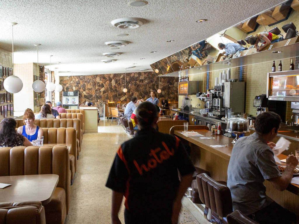 20 Best Brunch Destinations in Los Angeles For Mimosas and More