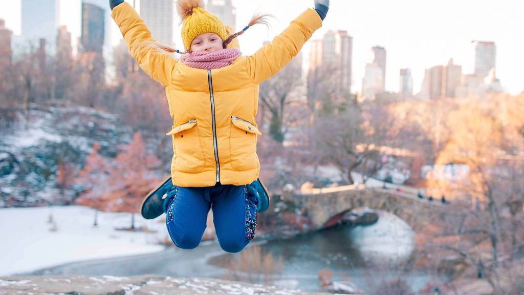 Best Outdoor Activities for Kids in NYC To Try This Winter