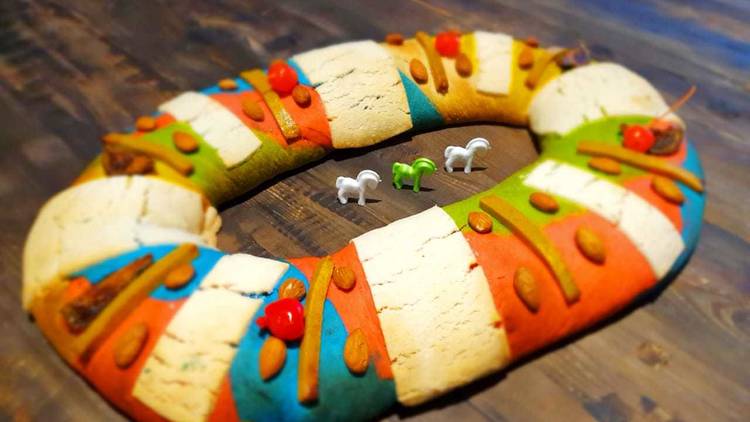 Roscón de reyes, Rainbow Bagels 