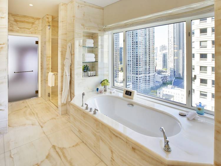 The 17 most romantic hotels and getaways in Chicago