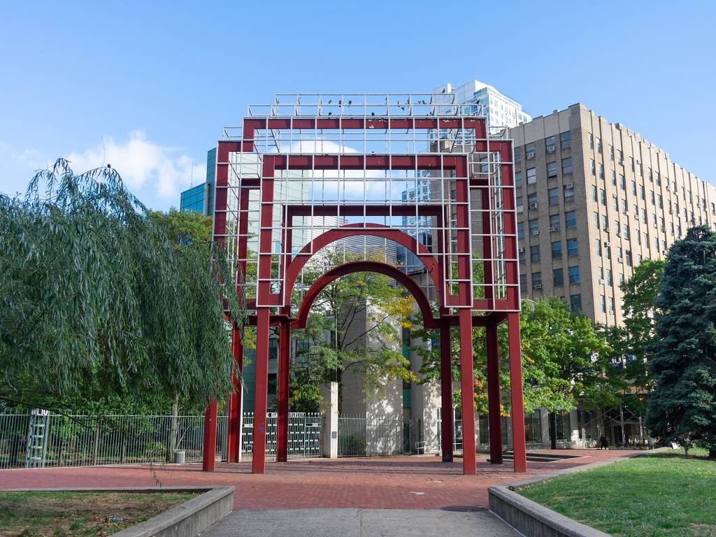 The best NYC walks to take this spring