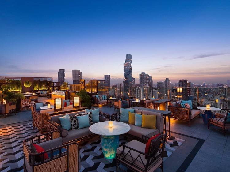 Yao Rooftop Bar