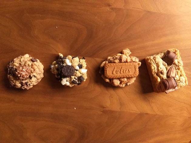 Postres y galletas a domicilio. De aquí a la luna Postres y galletas a domicilio. De aquí a la luna