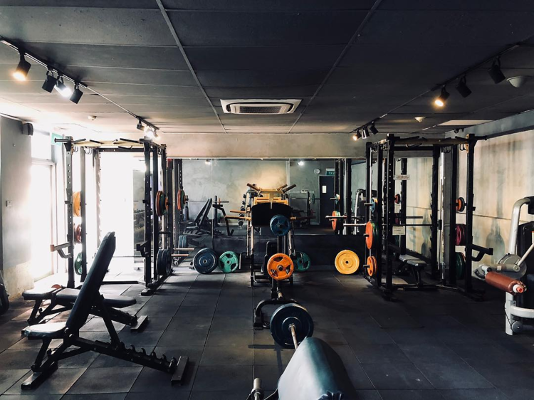 Dennis Gym,Top 8 Best Cheap Gyms In Singapore That Are Below $100
