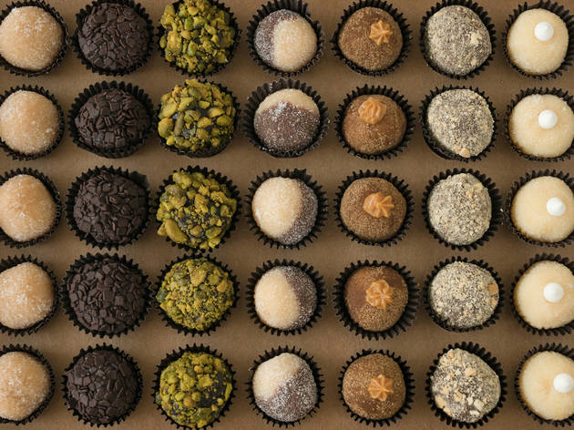 Brigadeiro Gourmet Lx Doces, Brigadeiros, Brigadeiro Gourmet Lx