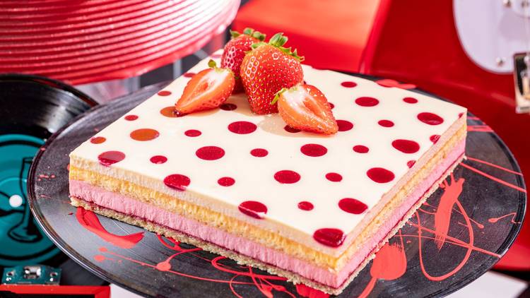 Strawberry Pop Sweets Buffet