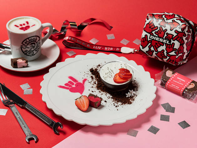 GLORIOUS CHAIN CAFÉ × PAPABUBBLE VALENTINE MENU GLORIOUS CHAIN CAFÉ × PAPABUBBLE VALENTINE MENU