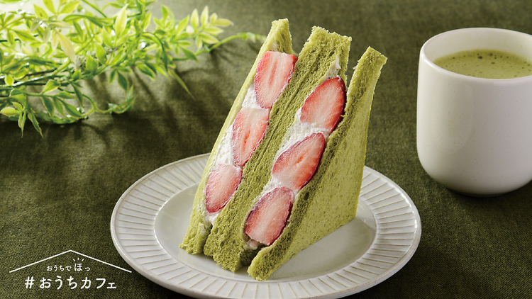 Matcha strawberry sandwich