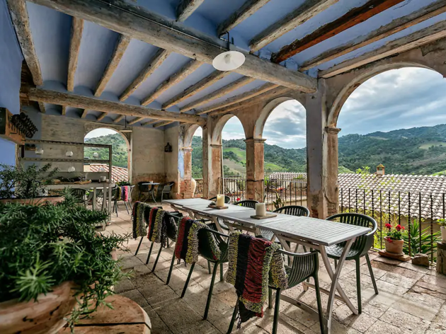 Airbnb, 11 masias Airbnb, 11 masias