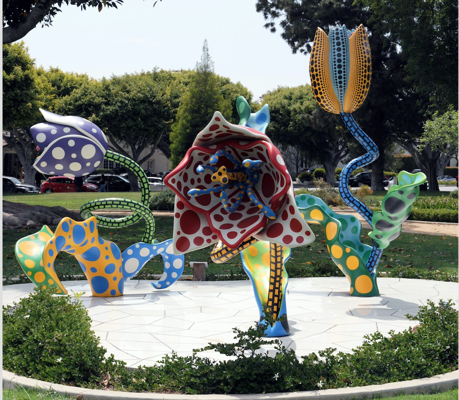 Yayoi Kusama wraps trees of New York Botanical Garden in polka dots