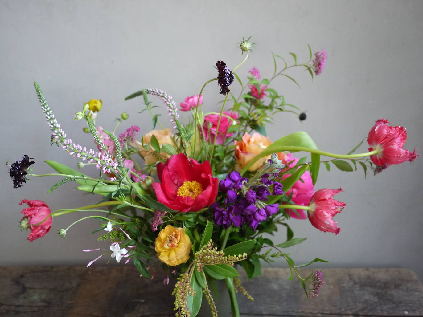 18 Best Flower Delivery Services in Chicago for 2024