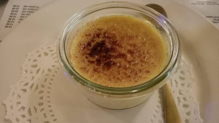 Crème brûlée at France Soir