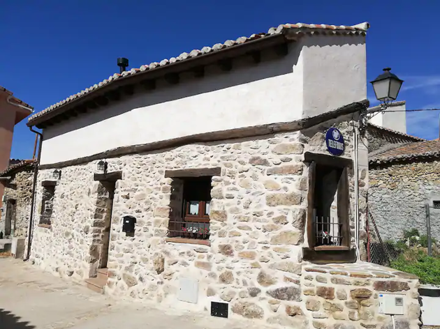 Airbnb, cabañas en la Sierra de Madrid Airbnb, cabañas en la Sierra de Madrid