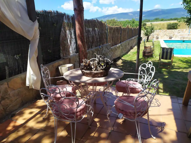 Airbnb, cabañas en la Sierra de Madrid Airbnb, cabañas en la Sierra de Madrid