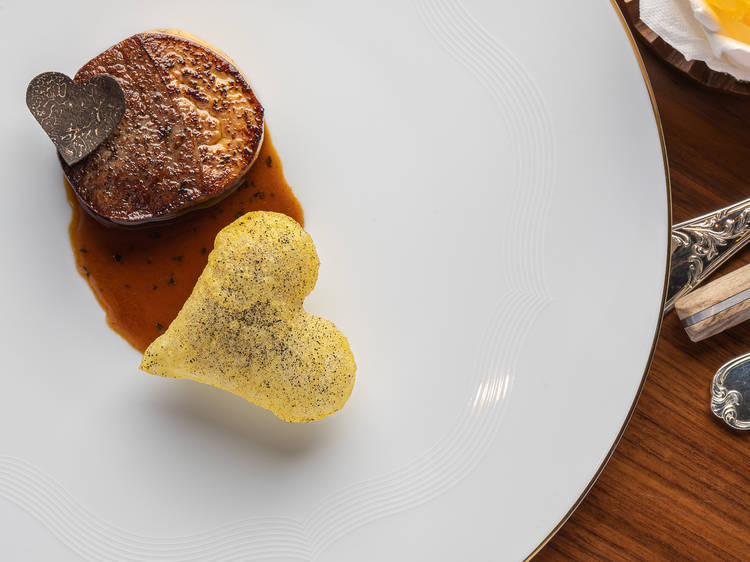 The best Valentine's Day dining deals in Bangkok