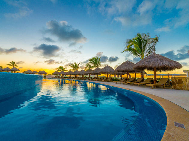 You Can Stay At These Resorts In Mexico And Jamaica For Free If You Test Positive For Covid 19