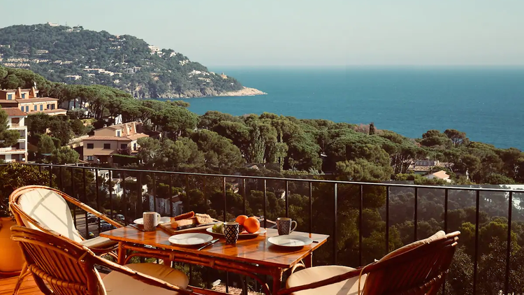 Vistas de altura al Mediterráneo desde Palafrugell