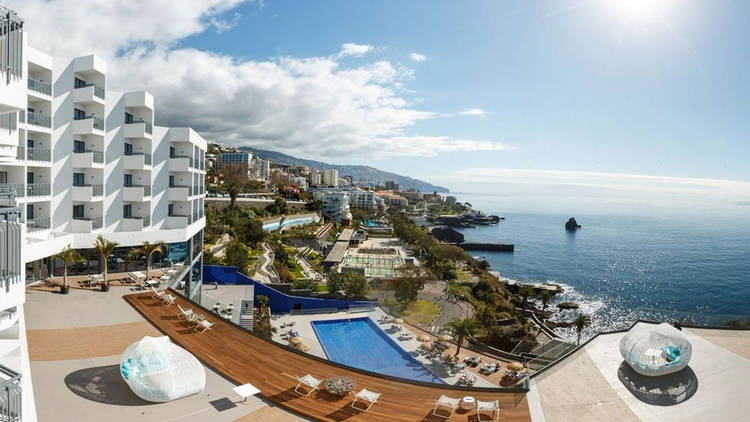 Hotel, Hotel Baía Azul, Ilha da Madeira