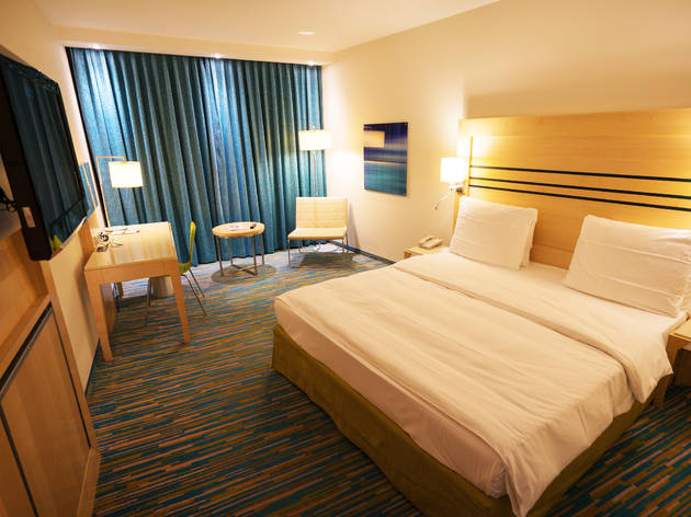 Here’s what hotel quarantine is really like (and how to make it a tiny bit better)