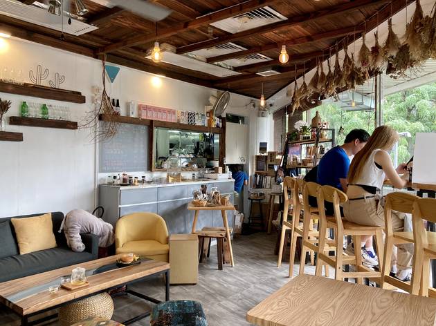 V.W Vegan Cafe V.W Vegan Cafe