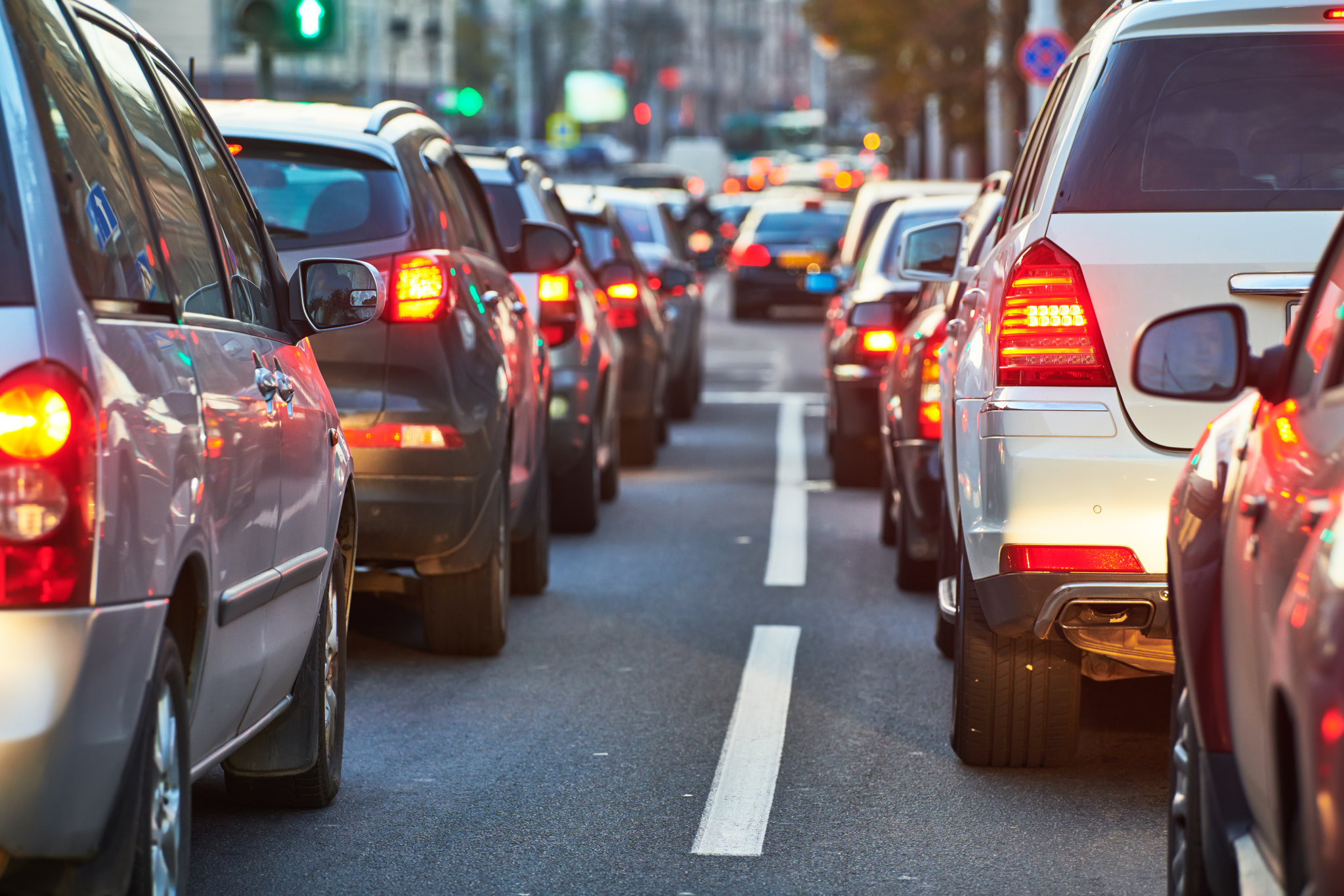 道路渋滞のピークとオフピークの差が大きい都市ランキング