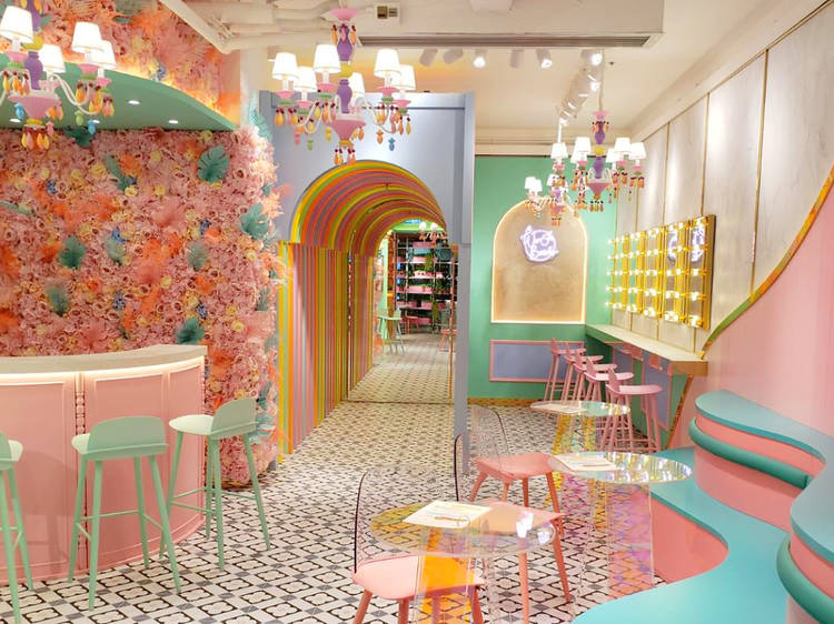 11 Best food courts and food halls in Hong Kong 11 Best food courts and food halls in Hong Kong