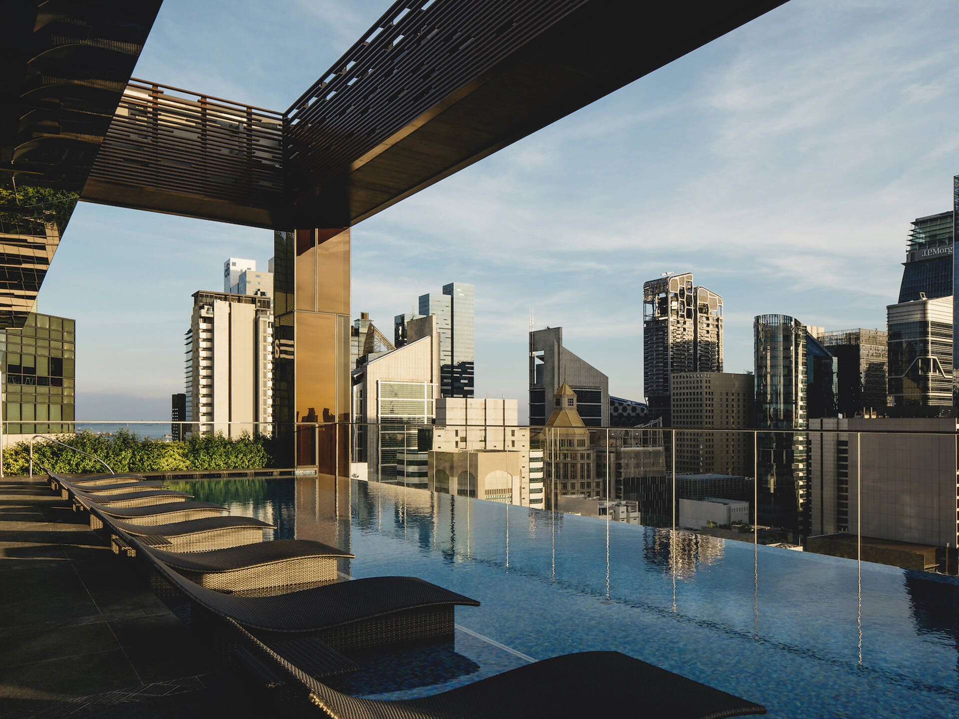 21 Best Luxury Hotels In Singapore | Best Five-Star Hotels In Singapore