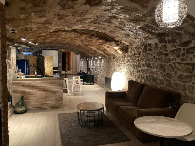 Airbnb, casas cueva, península Airbnb, casas cueva, península
