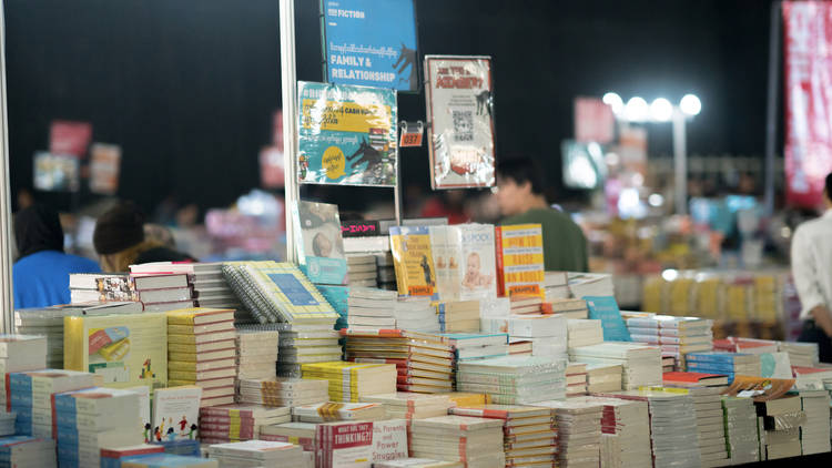 Big Bad Wolf Book Sale | Shopping in Singapore