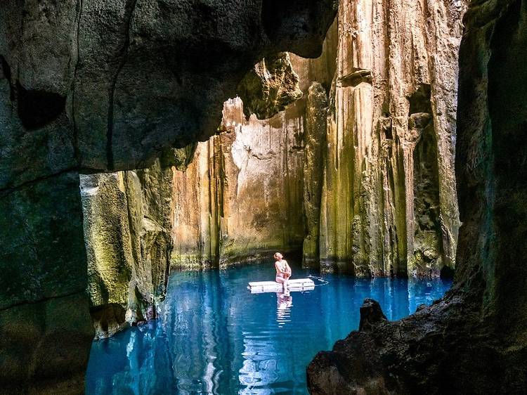 Explore the Sawa-i-Lau Caves