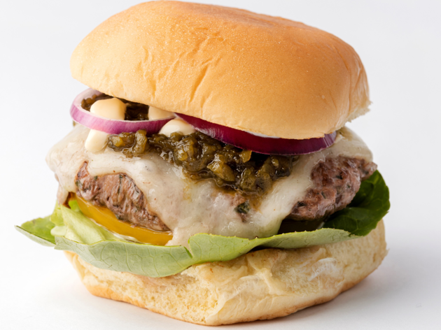 Hamburguesa Butcher and Sons y Enrique Olvera Hamburguesa Butcher and Sons y Enrique Olvera