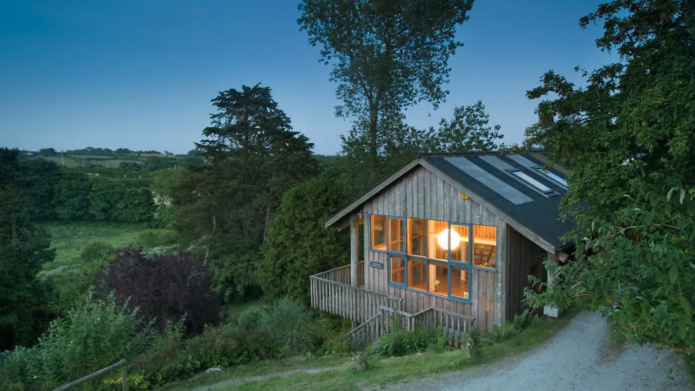 The 15 Best Airbnbs in Somerset, Devon and Cornwall Places to Stay in the Southwest