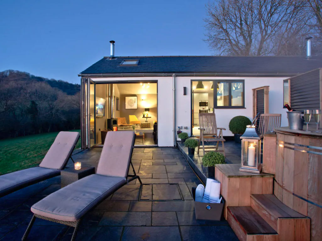 The 15 Best Airbnbs In Somerset, Devon And Cornwall 