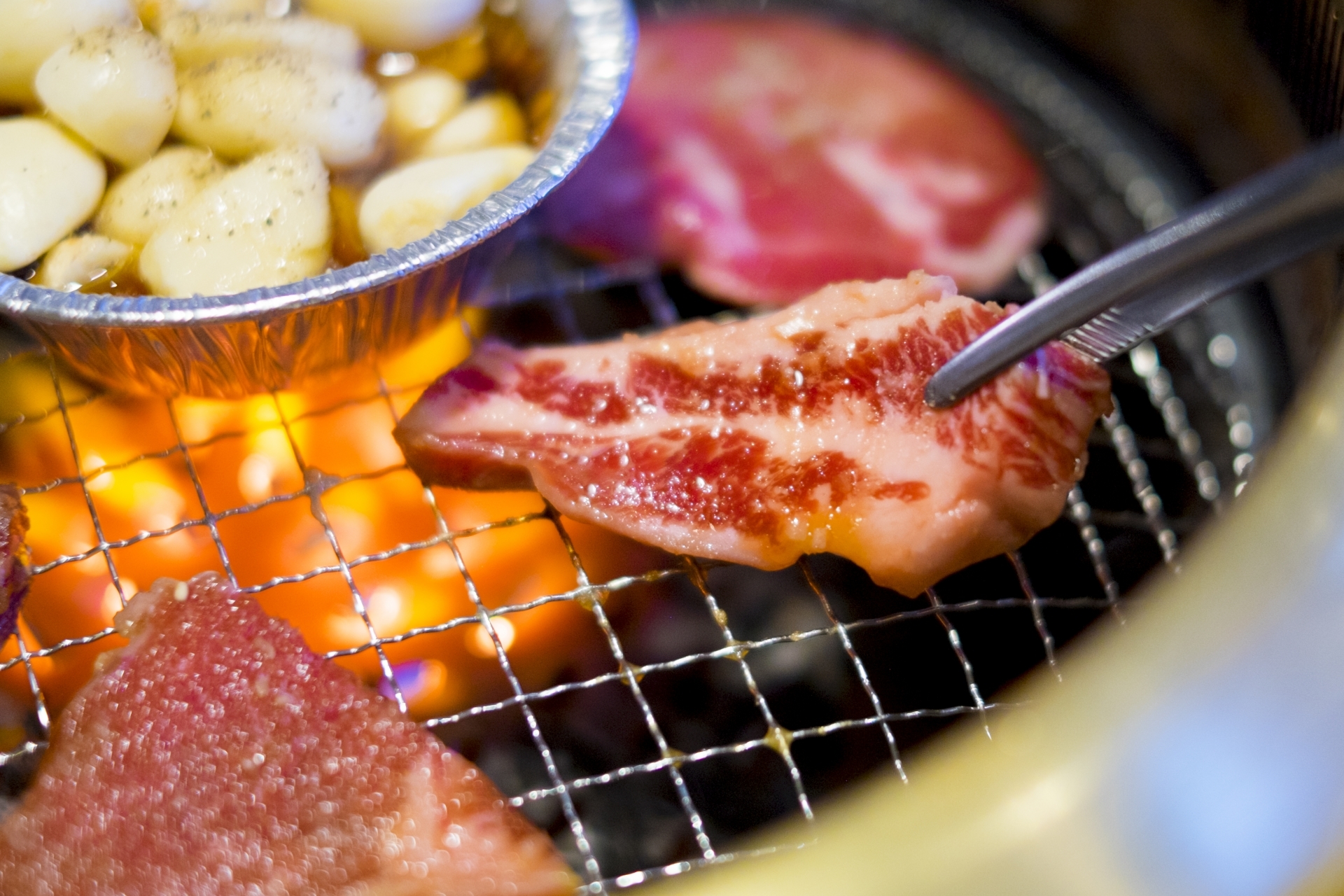 Amataro in Tokyo now offers a one-person all-you-can-eat yakiniku deal